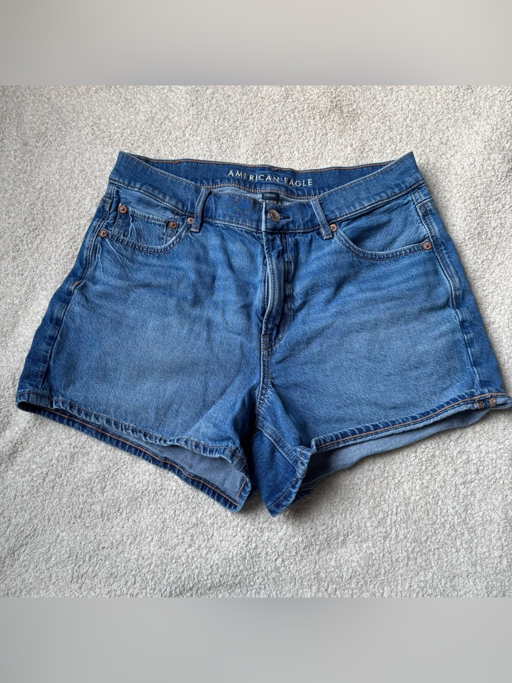 American Eagle Outfitters Women's Mid-Blue Denim Shorts